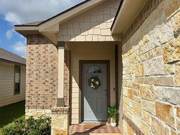 14211 Grand Hills Dr, Conroe, TX 77303