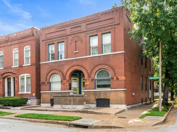 2722 Salena St, Saint Louis, MO 63118