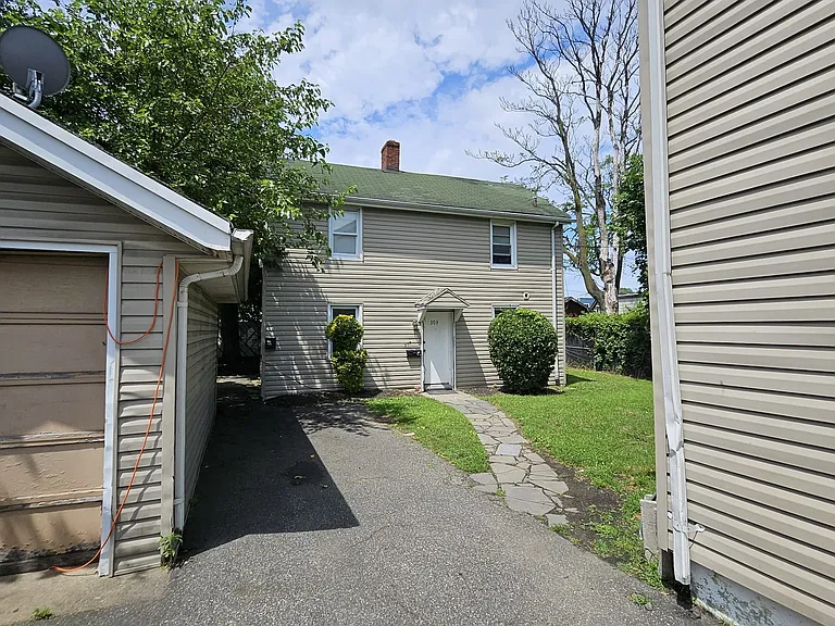 309 Hudson St #1 — Photo 1