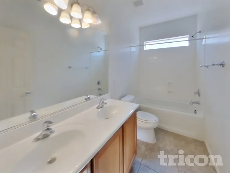 374 E Yellow Wood Ave — Photo 14