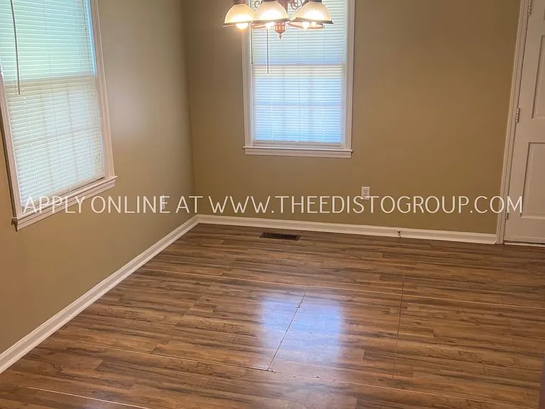642 Medway Dr — Photo 12