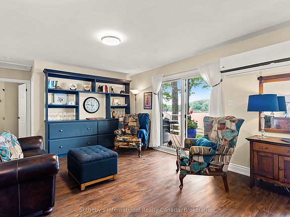 5th image of 834 Eastshore Rd