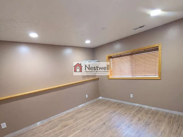 1637 W Crystal Ridge Dr — Photo 20