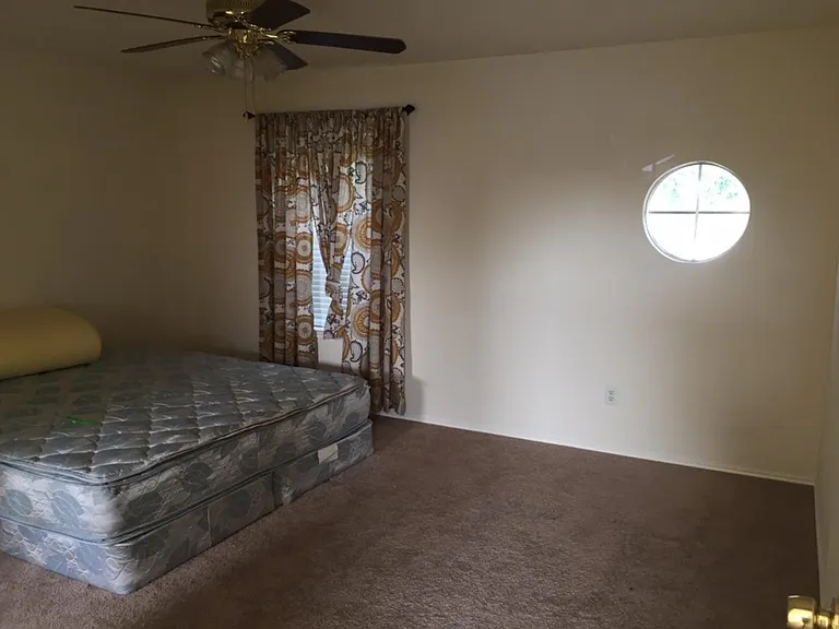 11822 Alex Ln — Photo 9
