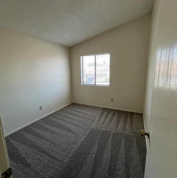 14846 S 27th St — Photo 15