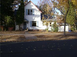 6706 Elm St, North Branch, MN 55056