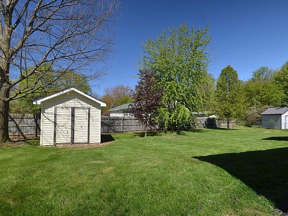 4th image of 5342 Tall Oaks Dr