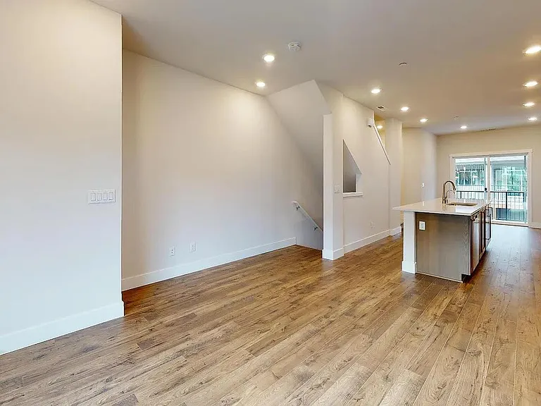 15992 NW Hosmer Ln — Photo 18