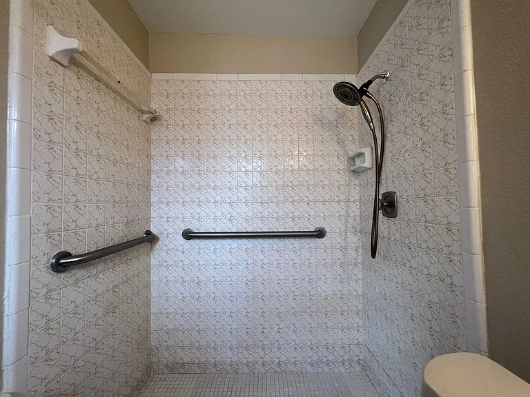 529 Hibiscus Way — Photo 20