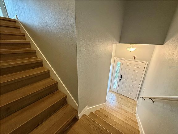 3rd image of 2113 Betsy Ross Ln #A