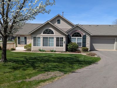 2425 Bluestone Blvd, Kalamazoo, MI, 49009