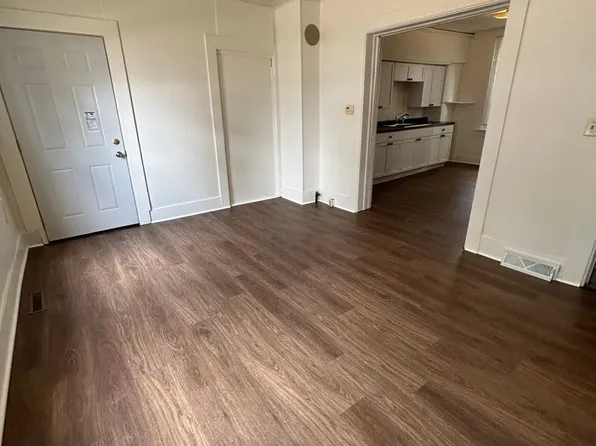 GB - 04 - 7th St Triplex, 803 7th St S #803, La Crosse, WI 54601