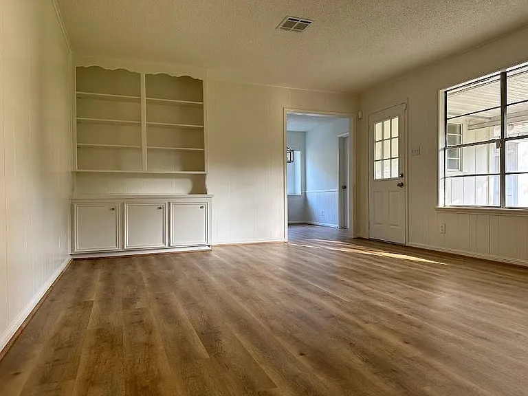 9718 Truscon Dr — Photo 10