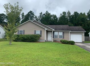 105 Arrowhead Trl, New Bern, NC 28562