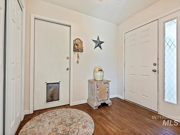 5th image of 2171 Haw Creek Cir