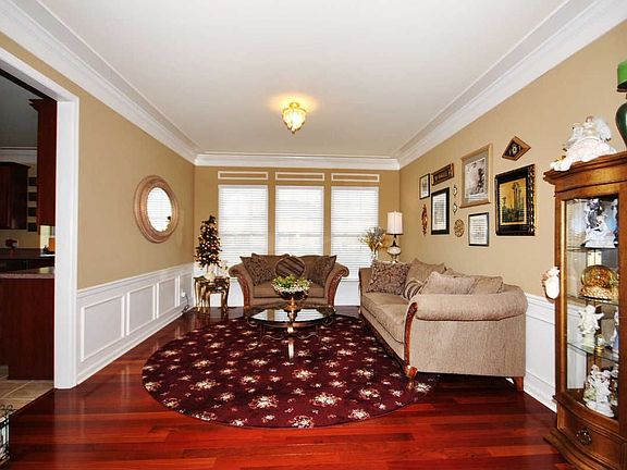 Living Room / Scene
