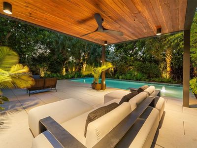 175 NW 44th St, Miami, FL, 33127