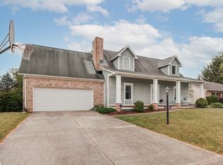 8959 Sunbow Dr, Indianapolis, IN