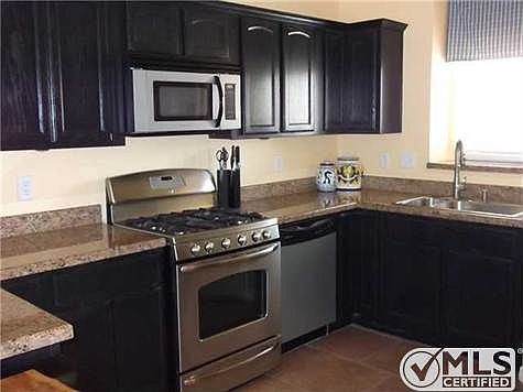5th image of 752 Villa Antigua Ct