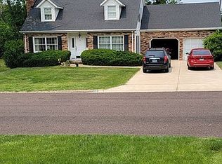 101 Kaskaskia Ct, East Peoria, IL 61611