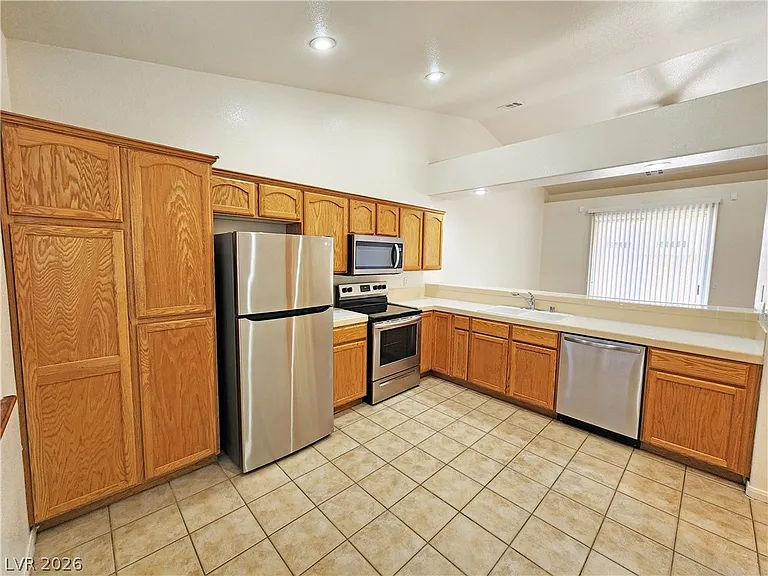 1041 S Marne Ct #4 — Photo 21