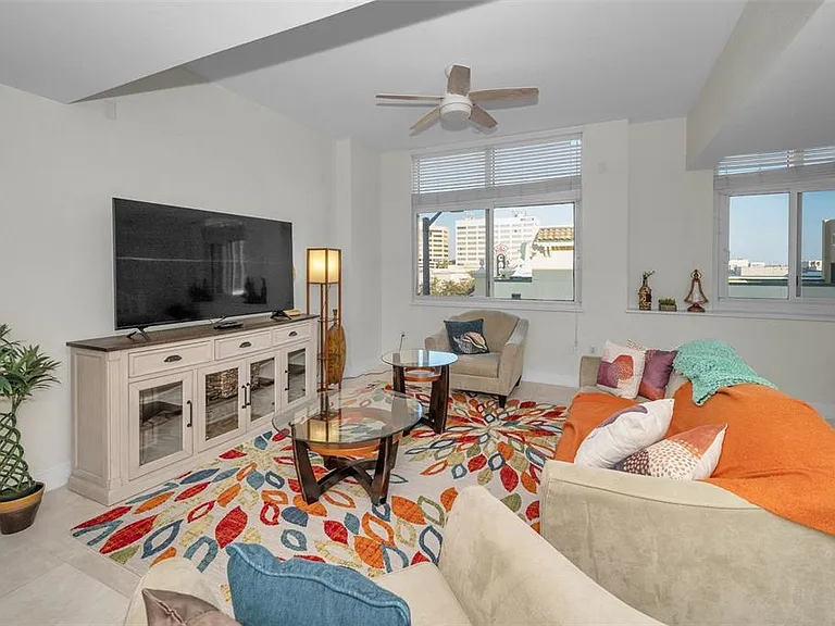 331 Cleveland St #310 — Photo 5