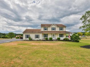 2896 Sickle Rd, Bath, PA 18014