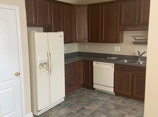 112 Quinton Oaks Cir, Stephens City, VA 22655