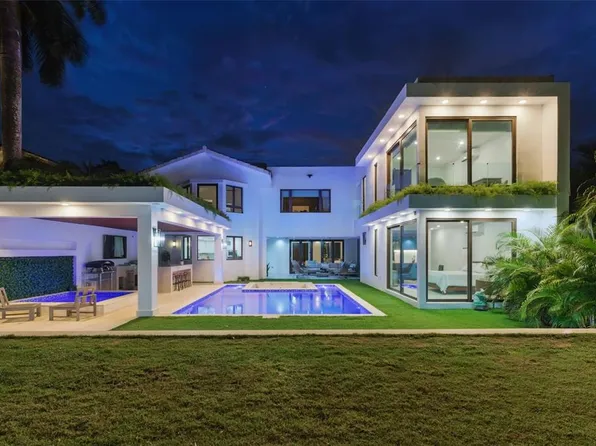 59 Dorado Bch E, Dorado, PR 00646