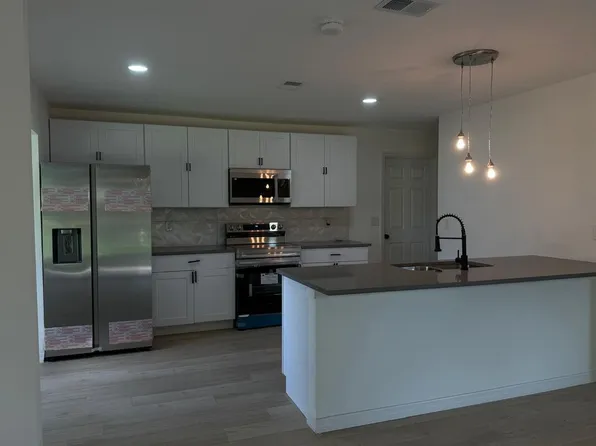5021 NE 4th St, Ocala, FL 34470
