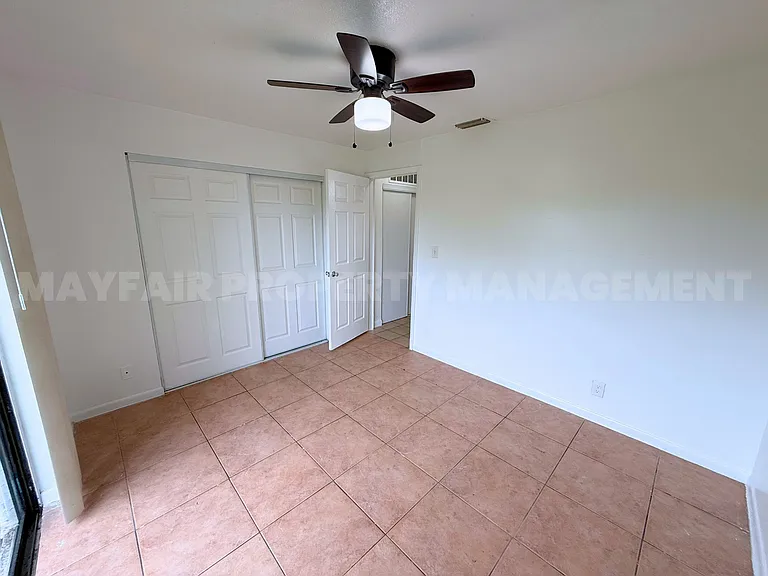 2316 Monroe St #10 — Photo 6