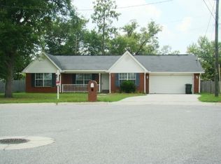 5989 Herlong Dr, Milton, FL 32570