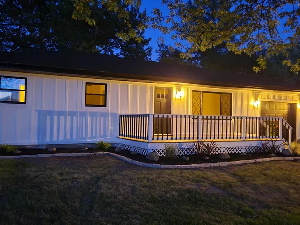 5 S Basher St, Valparaiso, IN 46385