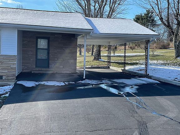 3rd image of 720 Dayton Ave