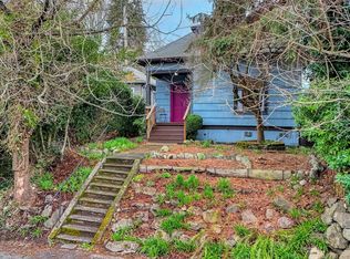 5248 11th Ave NE, Seattle, WA 98105