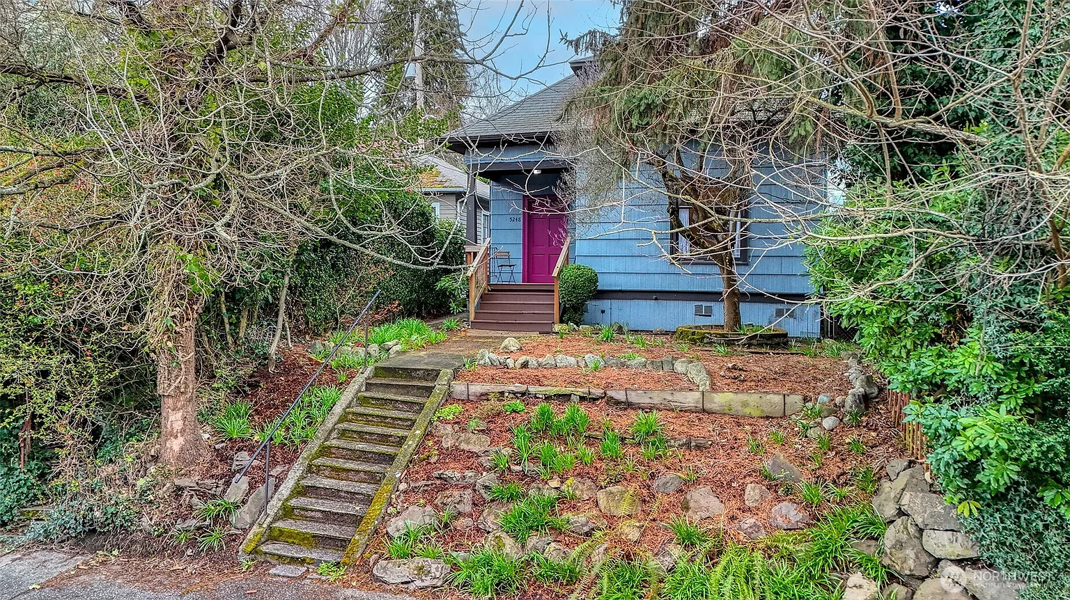 5248 11th Avenue NE photo 1