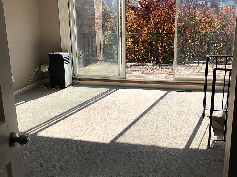 1114 N Taylor St #B — Photo 5