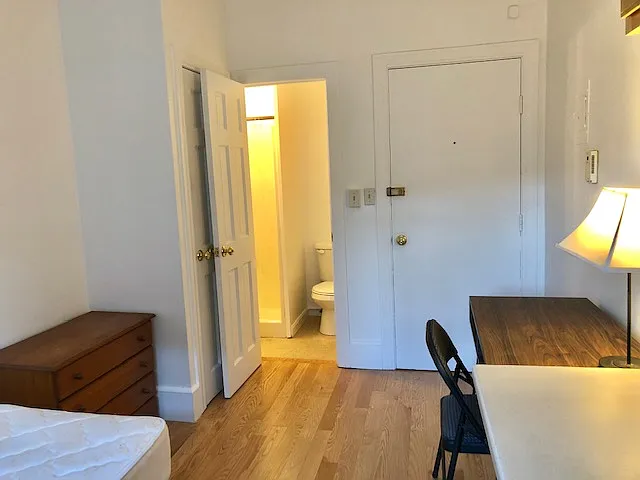 405 Beacon St #8 — Photo 2