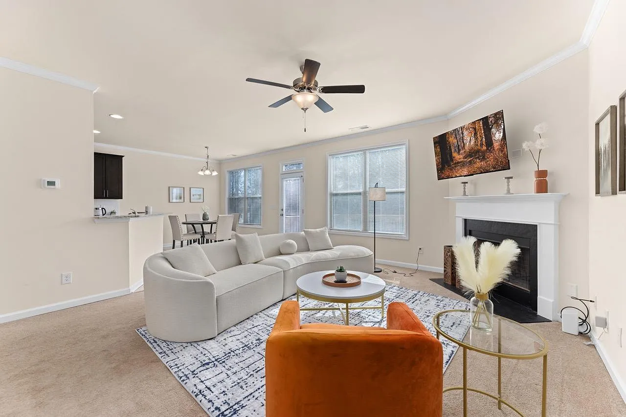 5 bed, 2752 sqft, $6,500 — Photo 1