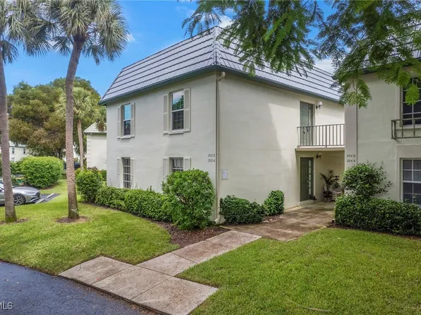 202 Bob O Link Way #202B, Naples, FL 34105