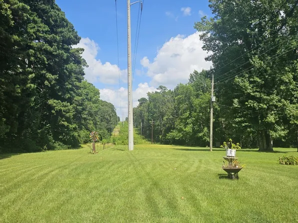 9100 County Road 133 N, Overton, TX 75684