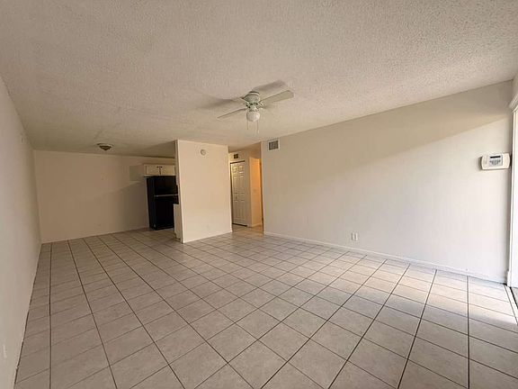 4th image of 5217 NW 24th Ct #40