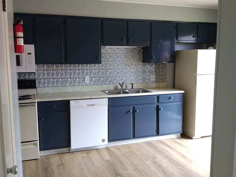 475 Tahoe Rd #18 — Photo 2