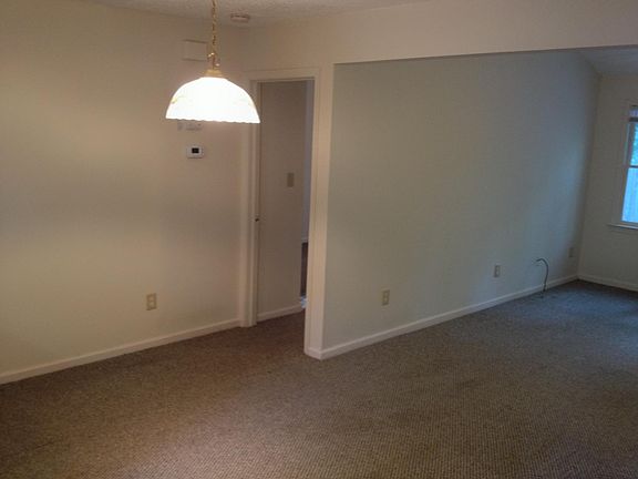 2nd image of 710 Battlefield Blvd S