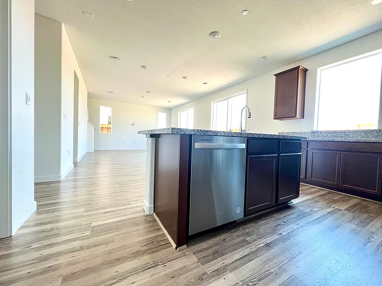 8081 Moongate Way — Photo 20