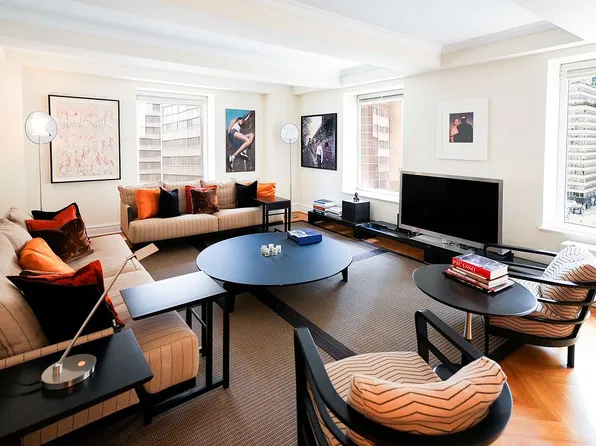 502 Park Ave APT 10D, New York, NY 10022
