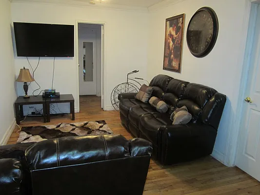 Sold by Starealty Estate LLC | media 4