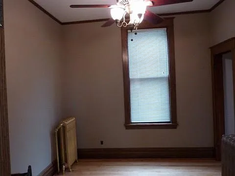 1059 Hague Ave #1 — Photo 3