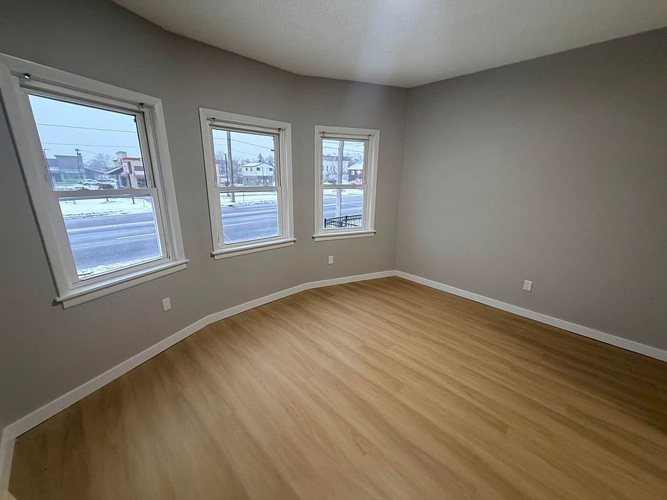 1st image of 722 Central Ave #1F