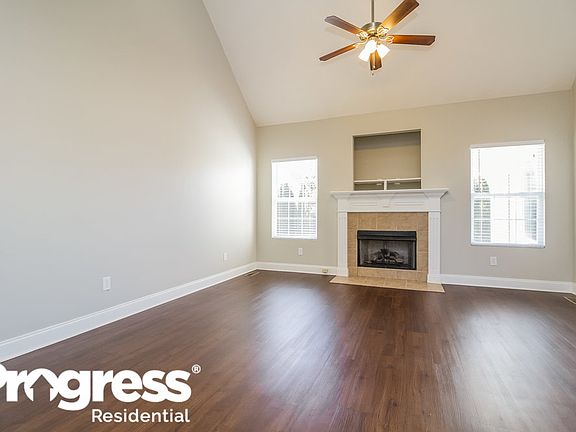 3rd image of 1530 Teresa Ln